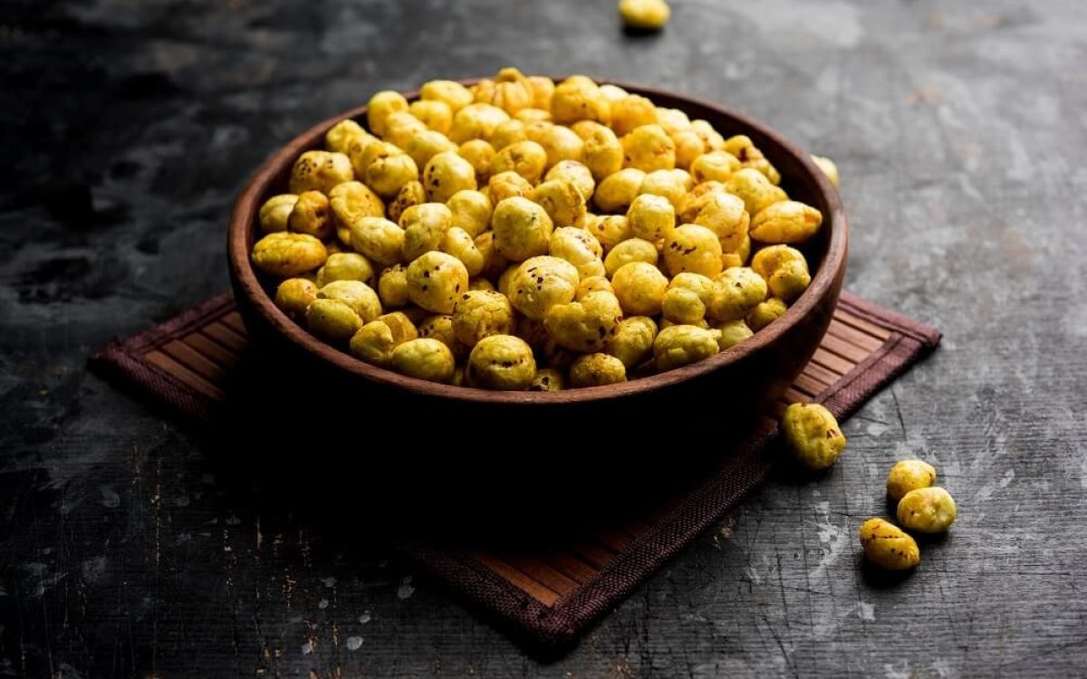 🌾 What is Makhana? India’s Ancient Superfood, Modern Snack!